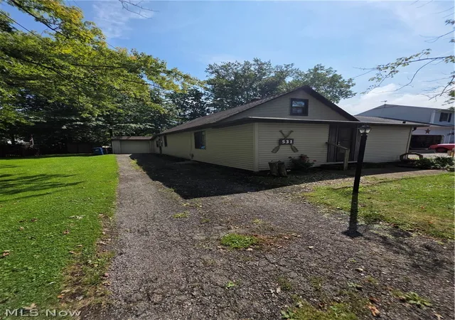 Photo 2 of Single family home for sale at 531 Robinwood Ave, Sheffield Lake, OH 44054 | MLS# 5244066 | Listing updated on 2026-10-03