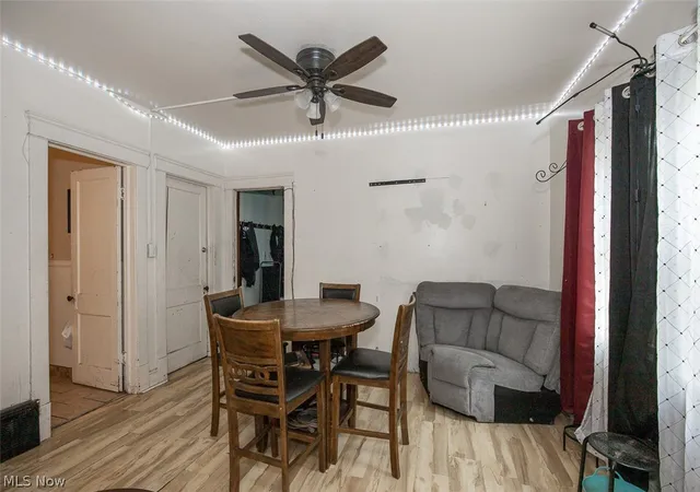 Listing Photo 5 - Condo for sale in building located at 2831 E 124th St, Cleveland, OH 44120