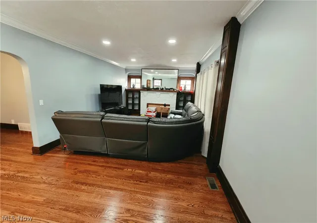 Photo 2 of Single family home for sale at 3567 Antisdale Ave, Cleveland Heights, OH 44118 | MLS# 5244042 | Listing updated on 2026-09-11