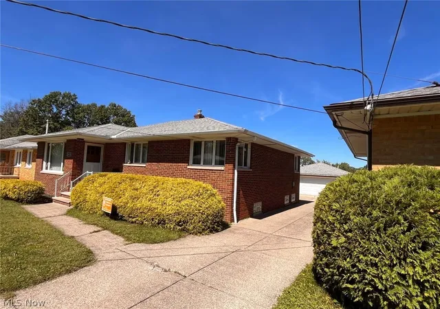Photo 2 of Single family home for sale at 4420 Bruening Dr, Cleveland, OH 44134 | MLS# 5244033 | Listing updated on 2026-09-11