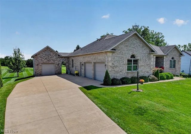 Photo 2 of Sale Pending at 10890 Wolf Ave Ne, Hartville, OH 44632 | MLS# 5240951 | Listing updated on 2026-09-14