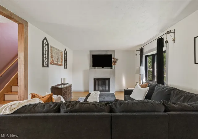 Photo 3 of Single family home for sale at 4244 Laffer Sq, Sandyville, OH 44671 | MLS# 5243988 | Listing updated on 2026-10-07
