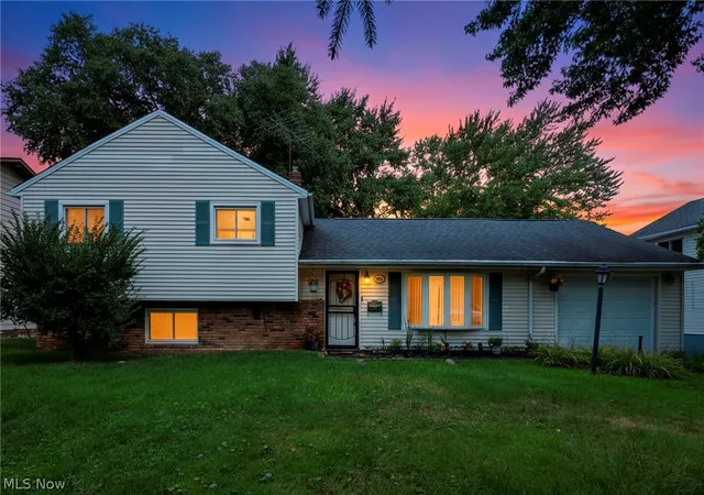 Single family home for sale at 4933 Nan Linn Dr, Cleveland, OH 44143 | MLS# 5242569