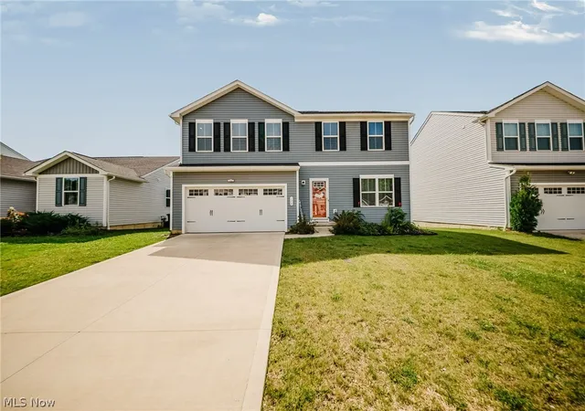 Single family home for sale at 136 Wildflower Dr, Elyria, OH 44035 | MLS# 5243328