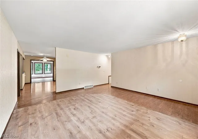 Photo 4 of Sale Pending at 8685 Old Village Ln, Mentor, OH 44060 | MLS# 5241724 | Listing updated on 2026-10-06