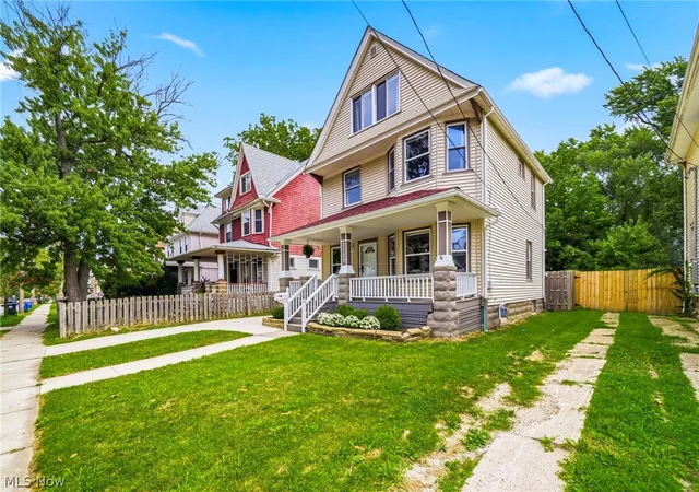 Photo 3 of Single family home for sale at 2129 W 101st Street, Cleveland, OH 44102 | MLS# 5244104 | Listing updated on 2026-10-03
