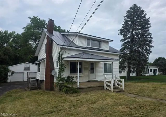 Photo 2 of Single family home for sale at 5663 N Ridge W, Ashtabula, OH 44004 | MLS# 5244075 | Listing updated on 2026-09-11