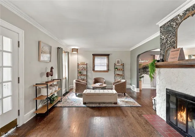 Photo 3 of Sale Pending at 14918 Lakewood Hts Blvd, Lakewood, OH 44107 | MLS# 5244108 | Listing updated on 2026-09-14