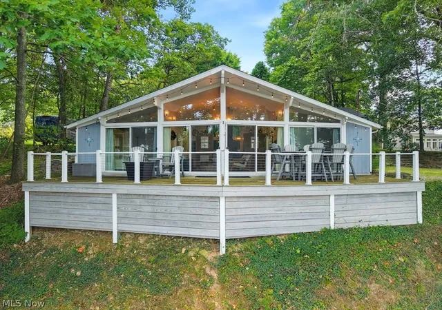 Photo 1 of Sale Pending at 37 Oneida Trl, Malvern, OH 44644 | MLS# 5243776 | Listing updated on 2026-09-25