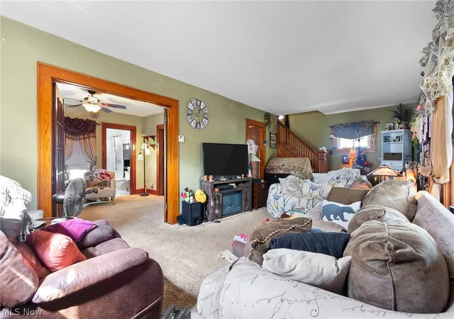 Photo 4 of Sale Pending at 667 S Mckinley Ave, Alliance, OH 44601 | MLS# 5241861 | Listing updated on 2026-09-28
