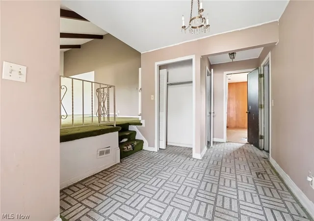 Photo 2 of Single family home for sale at 25478 Maidstone Ln, Beachwood, OH 44122 | MLS# 5244117 | Listing updated on 2026-09-11
