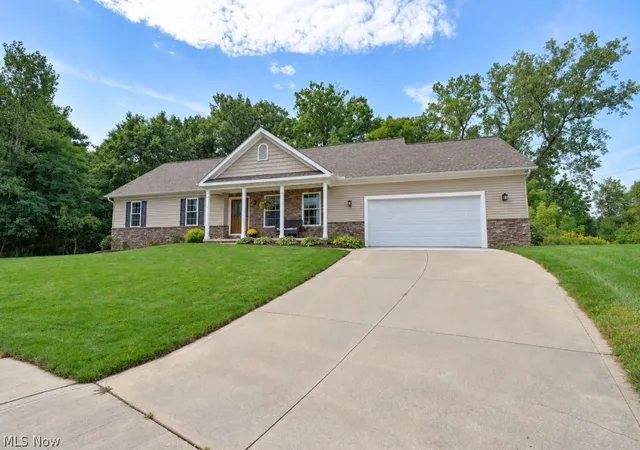 Photo 2 of Single family home for sale at 2316 Green Ridge Dr, Wickliffe, OH 44092 | MLS# 5241306 | Listing updated on 2026-09-15