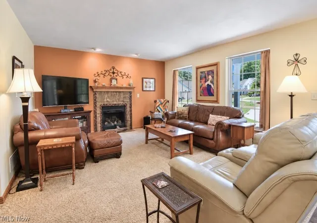 Photo 4 of Single family home for sale at 2316 Green Ridge Dr, Wickliffe, OH 44092 | MLS# 5241306 | Listing updated on 2026-09-15