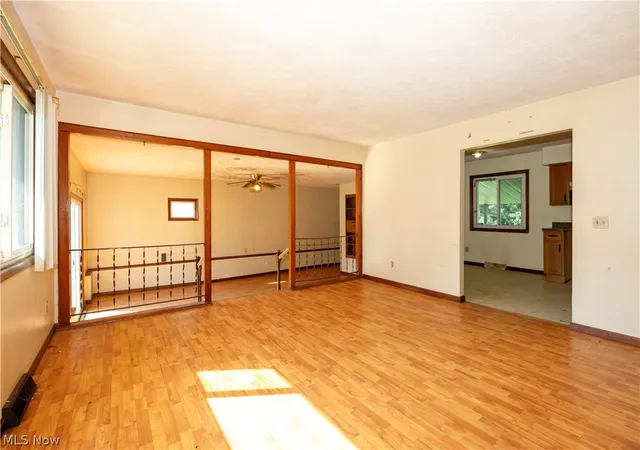 Photo 2 of Single family home for sale at 211 S Elm St, Orrville, OH 44667 | MLS# 5243252 | Listing updated on 2026-09-11