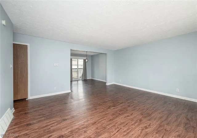 Photo 3 of Condo for sale at 1317 Sandelwood Oval, Kent, OH 44240 | MLS# 5243995 | Listing updated on 2026-09-11