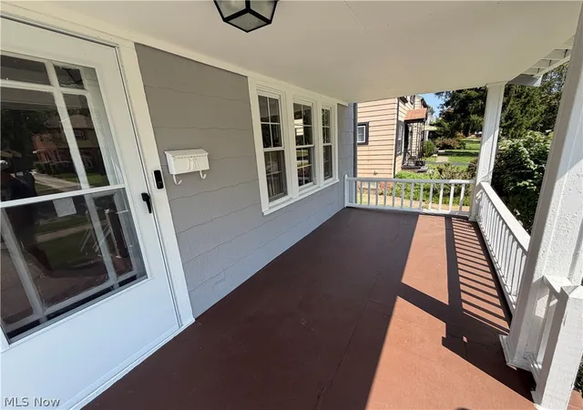 Photo 3 of Single family home for sale at 5546 Dalewood Ave, Maple Heights, OH 44137 | MLS# 5233666 | Listing updated on 2026-09-11