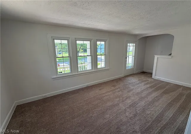 Photo 4 of Single family home for sale at 5546 Dalewood Ave, Maple Heights, OH 44137 | MLS# 5233666 | Listing updated on 2026-09-11