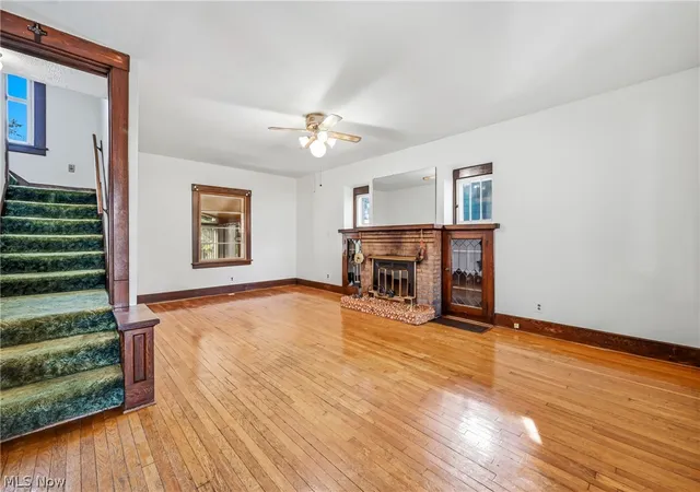 Photo 3 of Single family home for sale at 1669 Weston Ave, Youngstown, OH 44514 | MLS# 5243965 | Listing updated on 2026-09-11