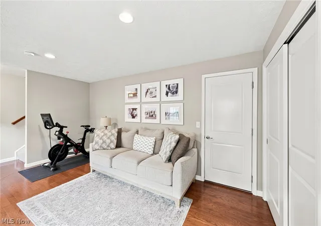 Photo 3 of Townhouse for sale at 1385 Annette Ct, Lakewood, OH 44107 | MLS# 5243792 | Listing updated on 2026-09-13