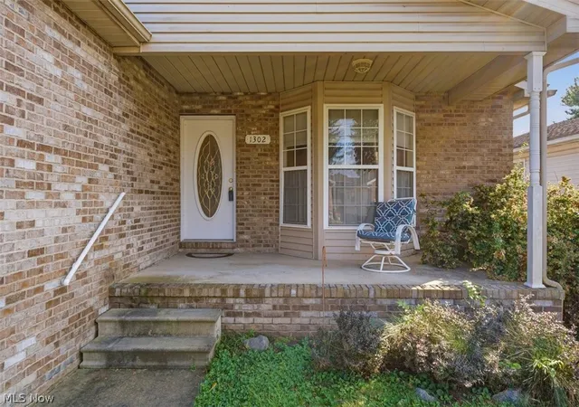 Photo 4 of Single family home for sale at 1302 27th Street, Vienna, WV 26105 | MLS# 5243732 | Listing updated on 2026-09-11