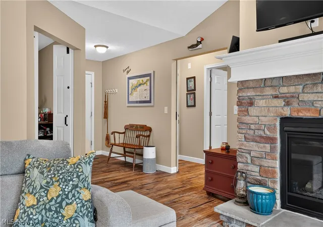 Photo 2 of Single family home for sale at 1110 Evening Star Dr, Roaming Shores, OH 44085 | MLS# 5242829 | Listing updated on 2026-09-13