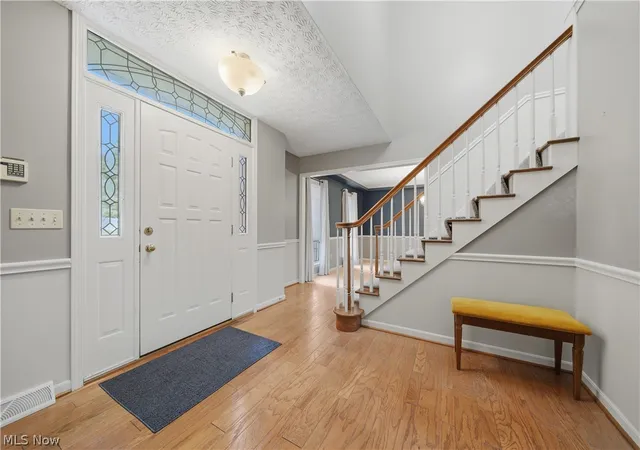 Photo 3 of Single family home for sale at 5336 Wood Trl Ave Ne, Canton, OH 44705 | MLS# 5244000 | Listing updated on 2026-10-05