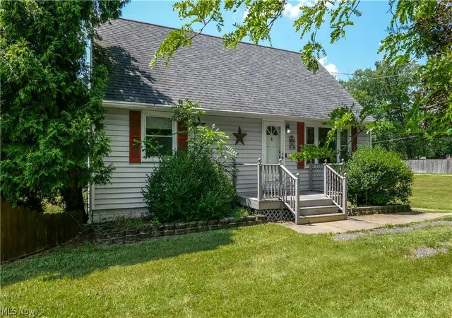 Single family home for sale at 6186 Stone Rd, Hudson, OH 44236 | MLS# 5244150