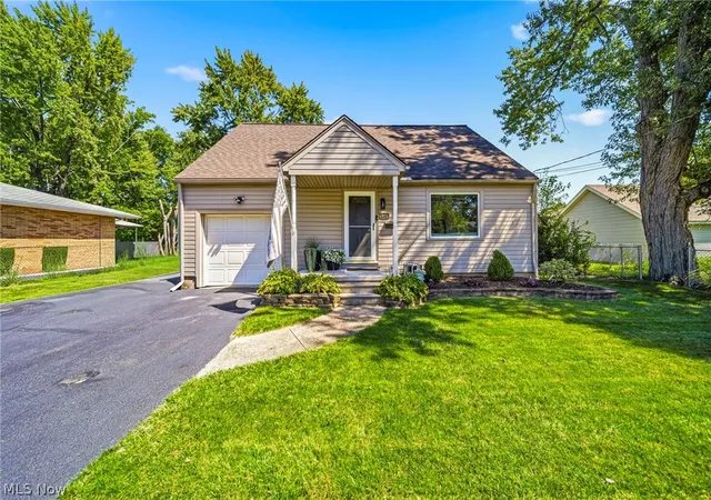 Photo 1 of Sale Pending at 408 Berea St, Berea, OH 44017 | MLS# 5243900 | Listing updated on 2026-09-13