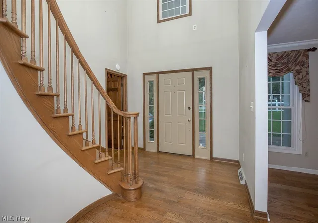 Photo 2 of Single family home for sale at 2870 Hudson Aurora Rd, Hudson, OH 44236 | MLS# 5242529 | Listing updated on 2026-09-12