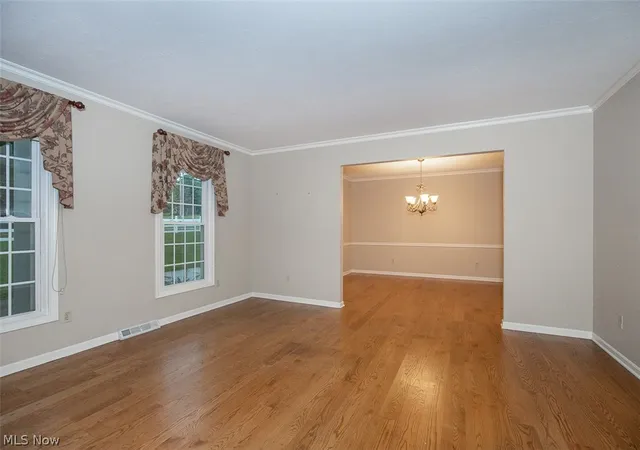 Photo 3 of Single family home for sale at 2870 Hudson Aurora Rd, Hudson, OH 44236 | MLS# 5242529 | Listing updated on 2026-09-12