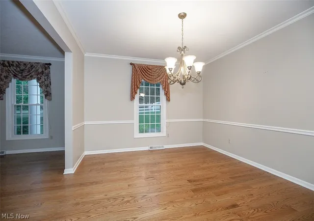 Photo 4 of Single family home for sale at 2870 Hudson Aurora Rd, Hudson, OH 44236 | MLS# 5242529 | Listing updated on 2026-09-12