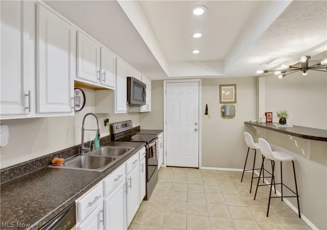 Photo 4 of Condo for sale at 11746 Harbour Light Dr, North Royalton, OH 44133 | MLS# 5243842 | Listing updated on 2026-09-11
