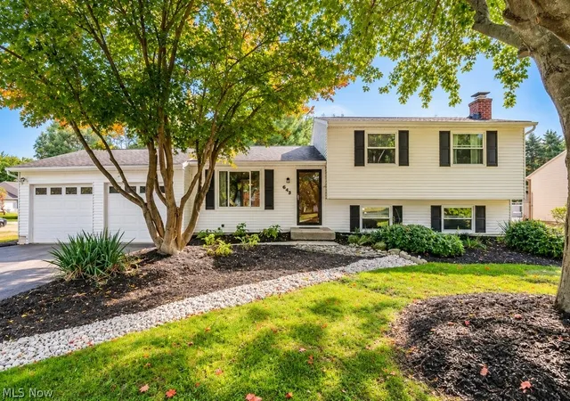 Photo 1 of Sale Pending at 478 Manhattan Pky, Painesville, OH 44077 | MLS# 5243834 | Listing updated on 2026-09-14
