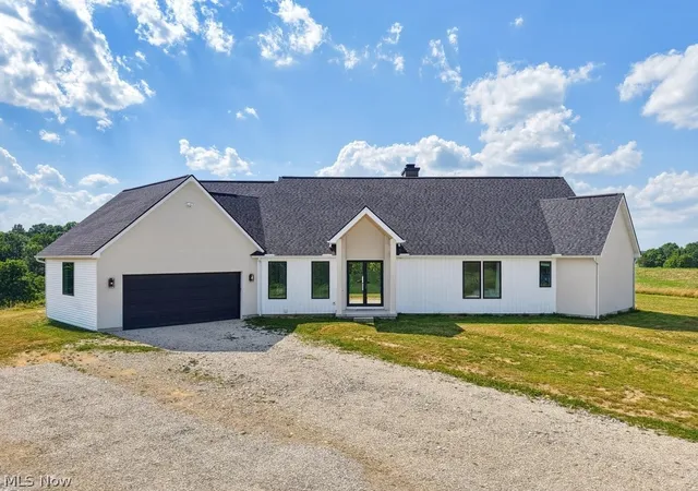 Photo 1 of Single family home for sale at 10311 Hunting Hills Ave Ne, Hartville, OH 44632 | MLS# 5242617 | Listing updated on 2026-09-11
