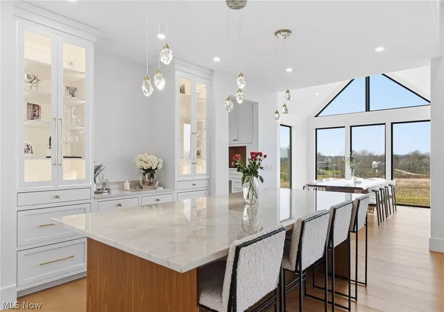 Photo 4 of Single family home for sale at 10311 Hunting Hills Ave NE, Hartville, OH 44632 | MLS# 5242617 | Listing updated on 2026-09-11