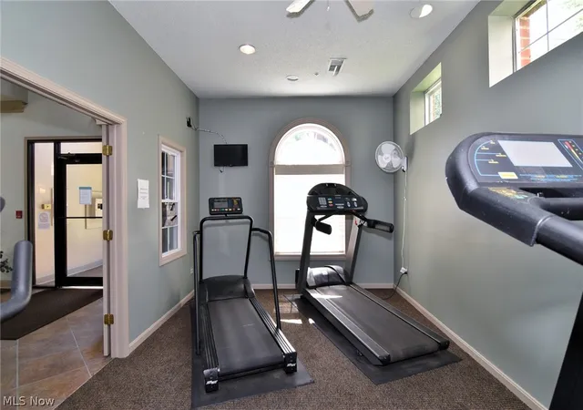 Listing Photo 2 - Condo for sale in building located at 200 Fox Holw Dr, Mayfield Heights, OH 44124 - Unit #100