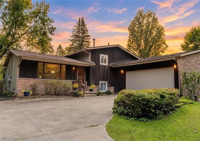 Photo 1 of Single family home for sale at 2848 Pressler Rd, Green, OH 44685 | MLS# 5244090 | Listing updated on 2026-09-11
