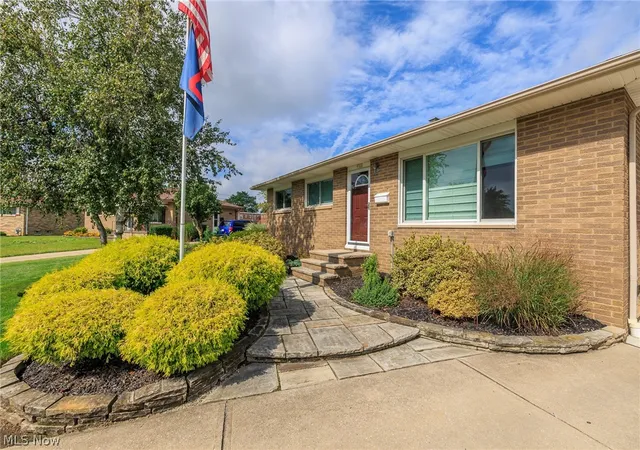 Photo 3 of Single family home for sale at 9300 Cambridge Dr, Cleveland, OH 44129 | MLS# 5243673 | Listing updated on 2026-10-04