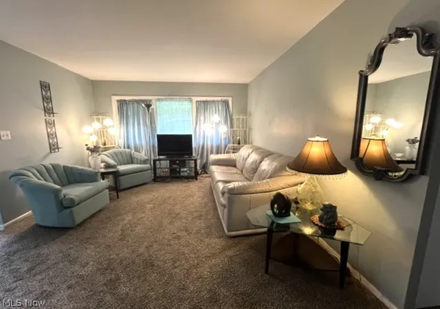 Photo 4 of Single family home for sale at 902 Warrington Rd, Akron, OH 44320 | MLS# 5243170 | Listing updated on 2026-09-30