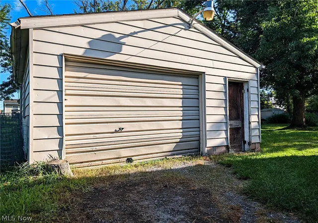 Photo 24 of Single family home for sale at 417 Douglas St Ne, Warren, OH 44483 | MLS# 5243133 | Listing updated on 2026-09-11