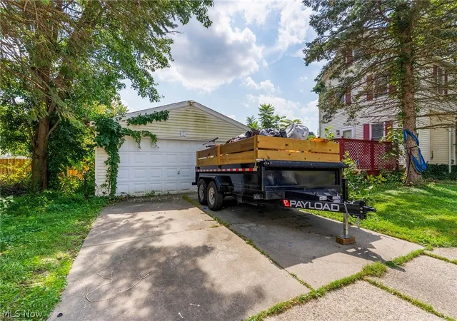 Photo 20 of Single family home for sale at 84 Prospect St, Struthers, OH 44471 | MLS# 5244210 | Listing updated on 2026-09-22