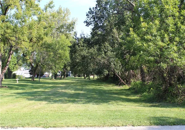 Photo 2 of Sale Pending at 0 3rd Avenue, Urbancrest, OH 43123 | MLS# 5244127 | Listing updated on 2026-09-30