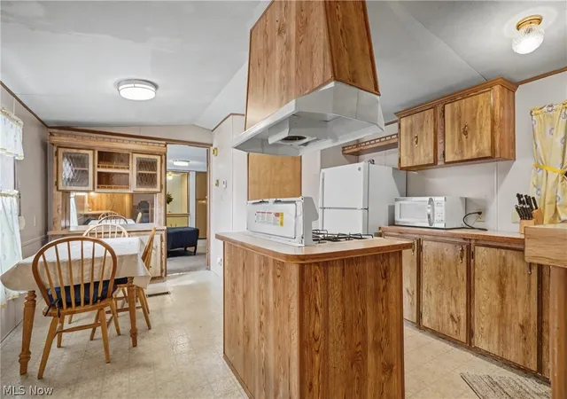 Photo 2 of Single family home for sale at 1517 Lady Anne, Streetsboro, OH 44241 | MLS# 5244119 | Listing updated on 2026-09-11