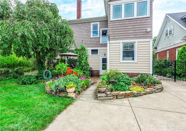 Photo 3 of Single family home for sale at 1230 Bunts Rd, Lakewood, OH 44107 | MLS# 5244141 | Listing updated on 2026-10-02