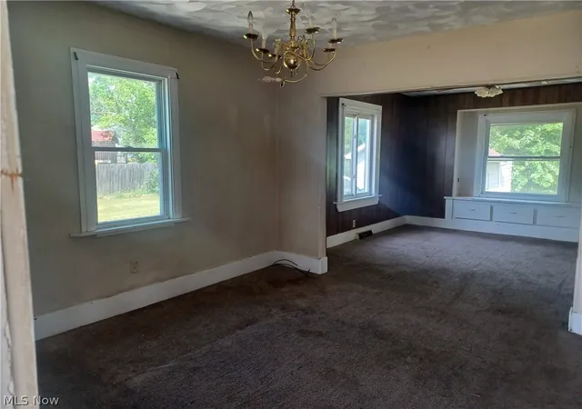 Photo 3 of Single family home for sale at 2031 Willard Ave SE, Warren, OH 44484 | MLS# 5244022 | Listing updated on 2026-09-11