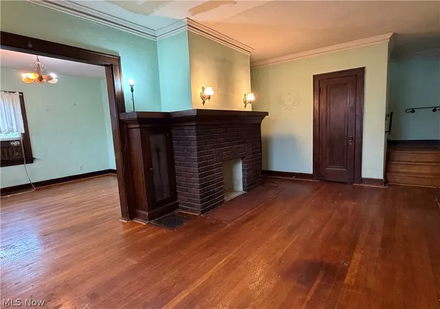 Photo 2 of Single family home for sale at 1057 Mozina Dr, Cleveland, OH 44119 | MLS# 5244205 | Listing updated on 2026-09-17