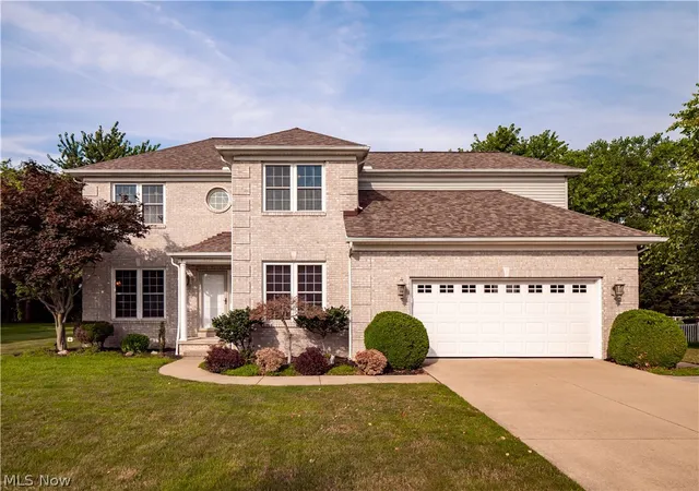 Photo 1 of Sale Pending at 4754 Belmont Dr, Avon, OH 44011 | MLS# 5242951 | Listing updated on 2026-09-14