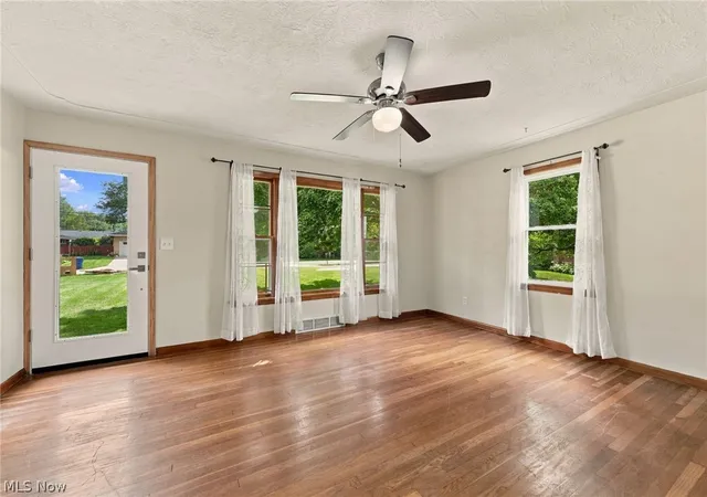 Photo 3 of Sale Pending at 690 Autumn Dr, Amherst, OH 44001 | MLS# 5243680 | Listing updated on 2026-09-13