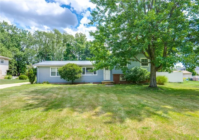 Single family home for sale at 7320 Lourelton Ave NW, North Canton, OH 44720 | MLS# 5244297