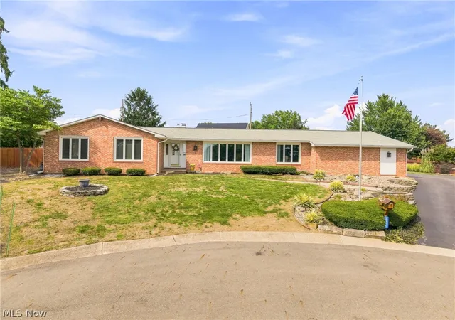 Single family home for sale at 2215 Tamarack Cir NE, Canton, OH 44721 | MLS# 5243022